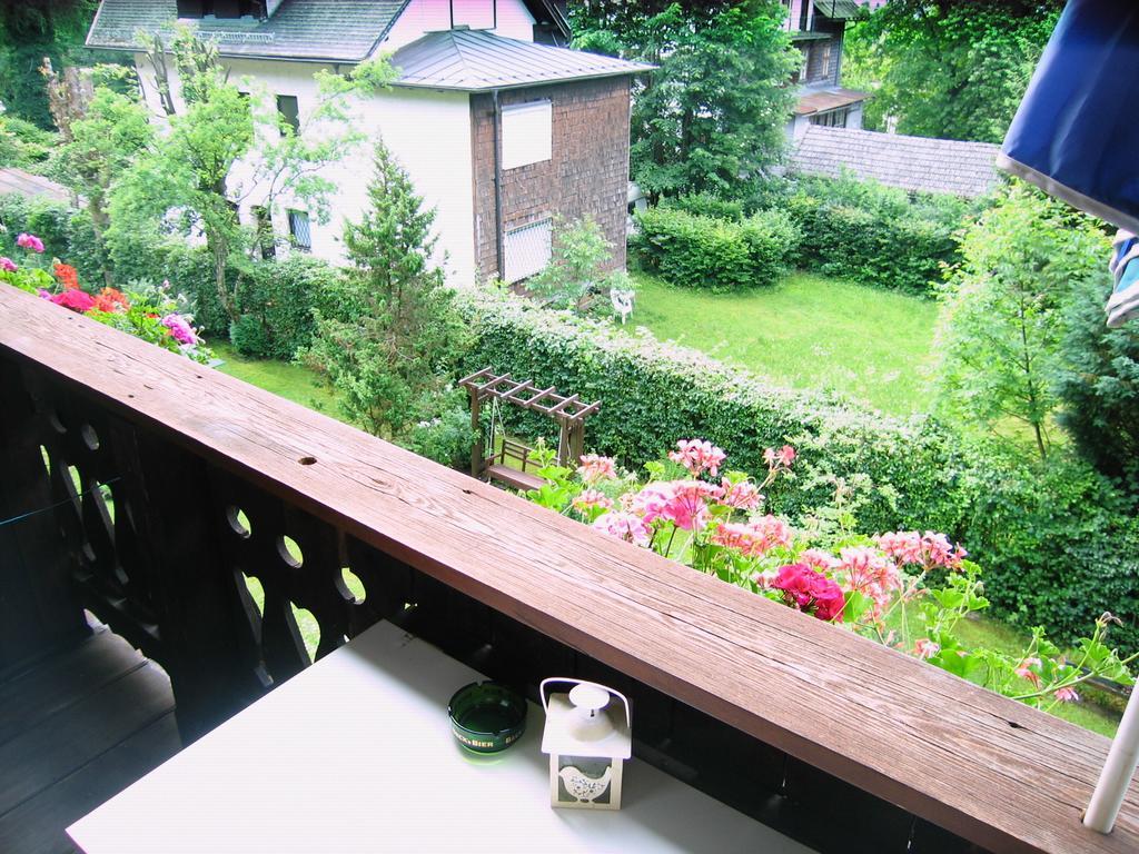 Gaestehaus Sonnenwinkel - Villa Roesler Saint Wolfgang Habitación foto